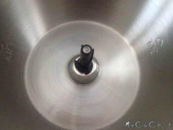 Dopo aver pulito con acqua e bicarbonato