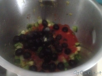 Zucchine e Olive in cottura