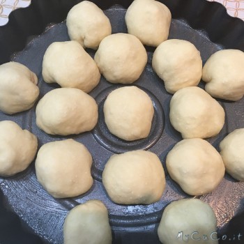 Palline prima della seconda lievitazione