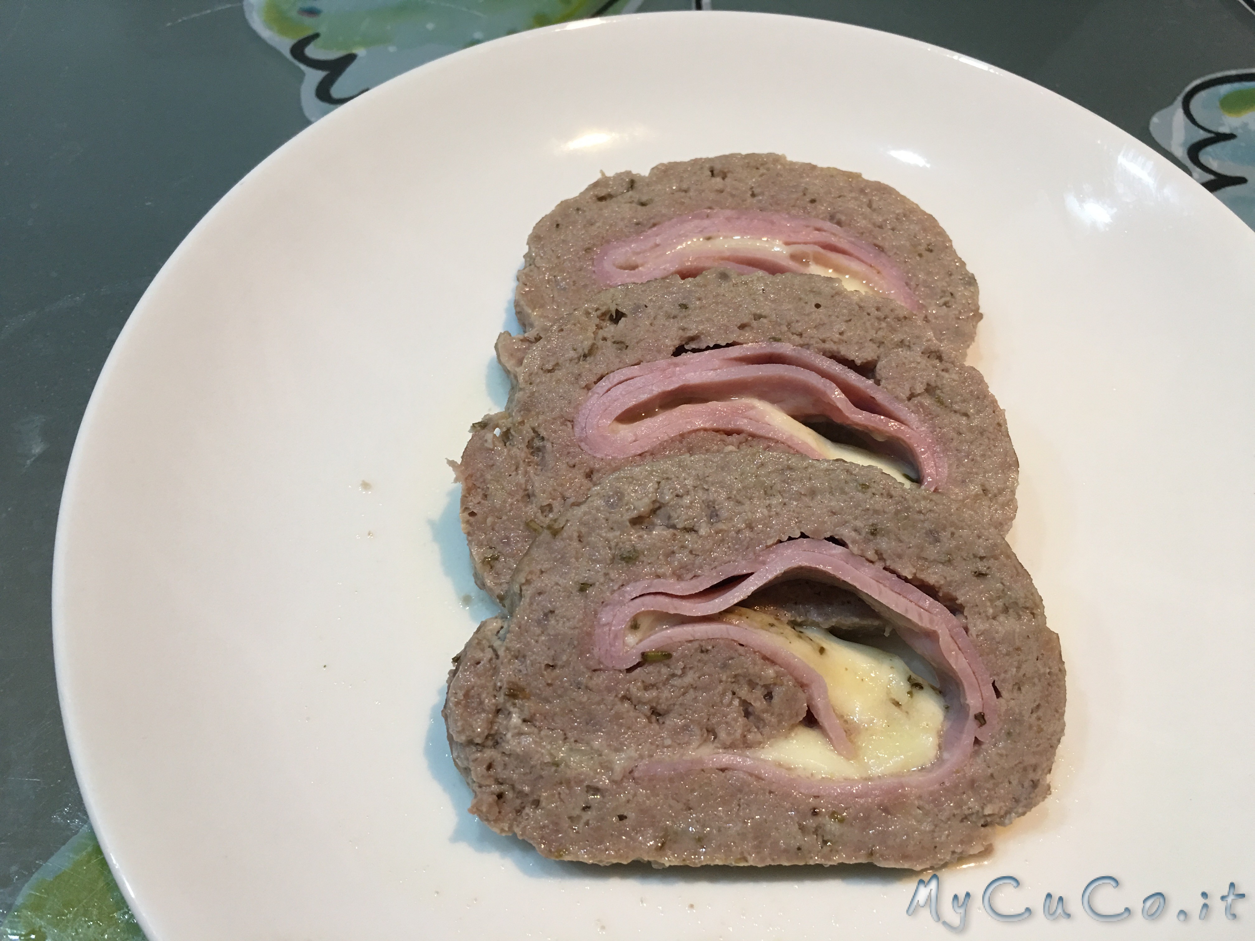 Polpettone farcito