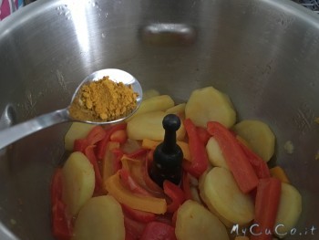 Aggiungo il curry