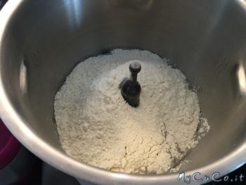 due terzi di farina