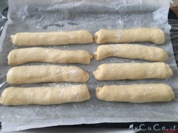 Panini pronti per la seconda lievitazione