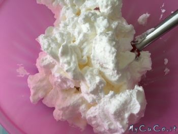 Meringa svizzera in frigo
