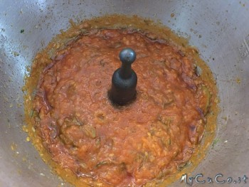 Sugo con zucchine