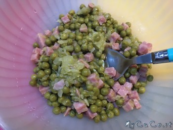 MyCuCo, riso alla cantonese, cipolla, pisellini e prosciutto