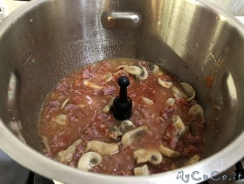 fusilli integrali risottati, con salsiccia e funghi - mycuco.it