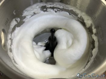 Crema al mascarpone classica per pandoro o tiramisù - mycuco.it