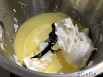 Crema al mascarpone classica per pandoro o tiramisù - mycuco.it