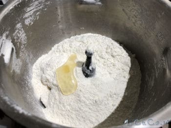 Pizza al formaggio pasquale - MyCuco.it