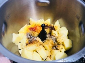Vellutata di patate e zafferano - mycuco.it