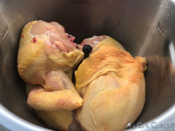 Brodo di pollo col CuCo Moulinex