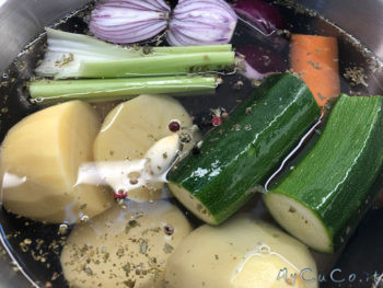 Brodo di pollo col CuCo Moulinex