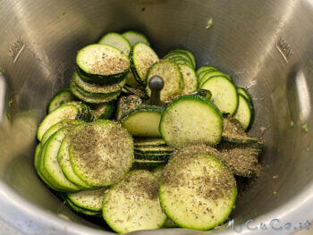 Sugo zucchine e datterini - MyCuCo.it
